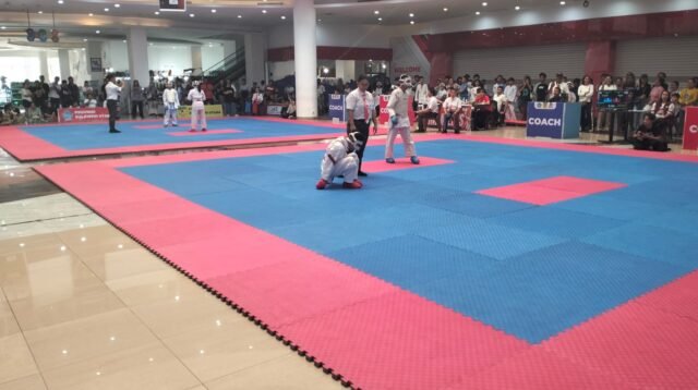 Turnamen ARA Cup Stars Square yang diadakan di Bahu Mall