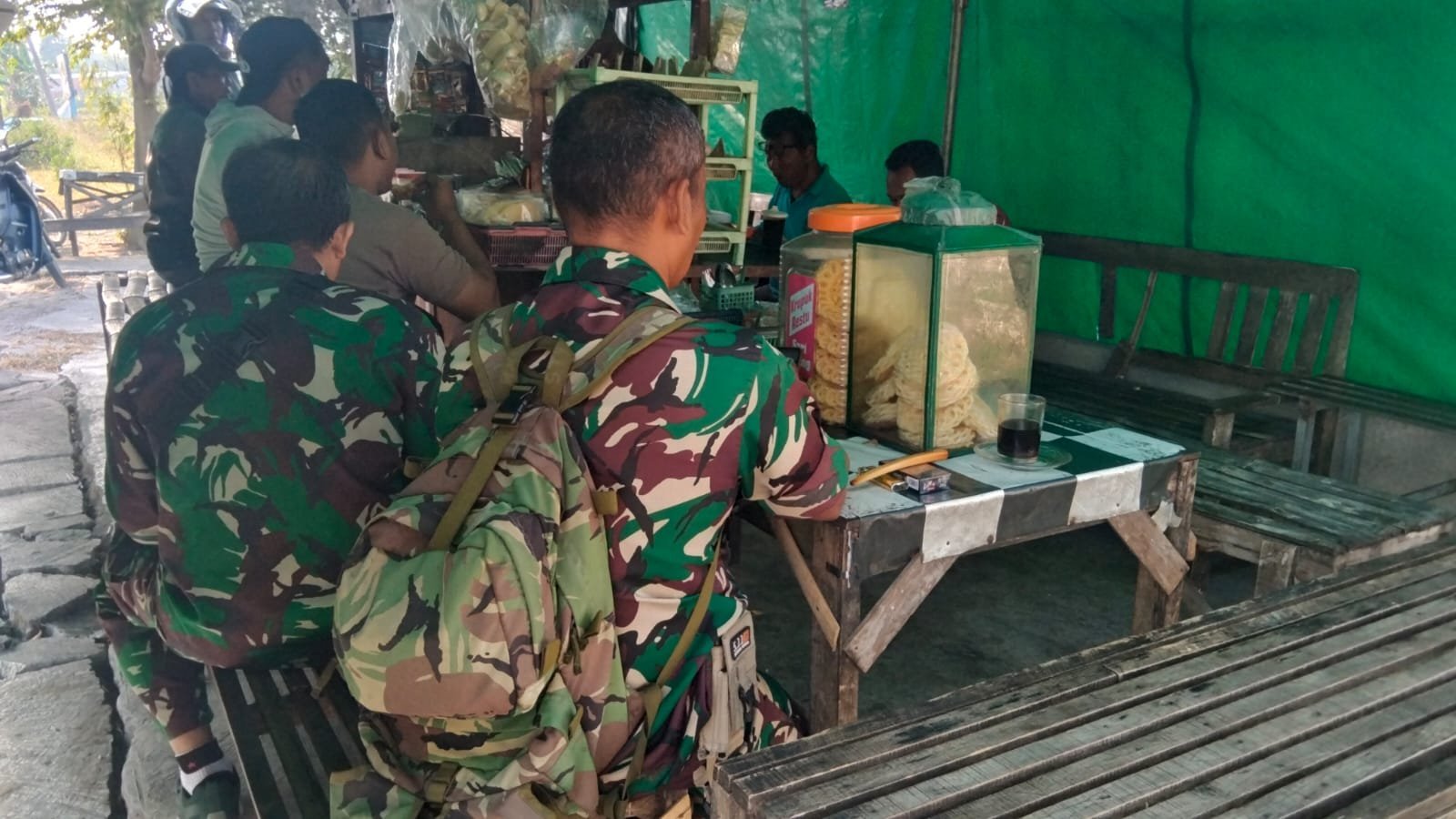 Dampak Ekonomi TMMD pada Pedagang di Desa Parangjoro