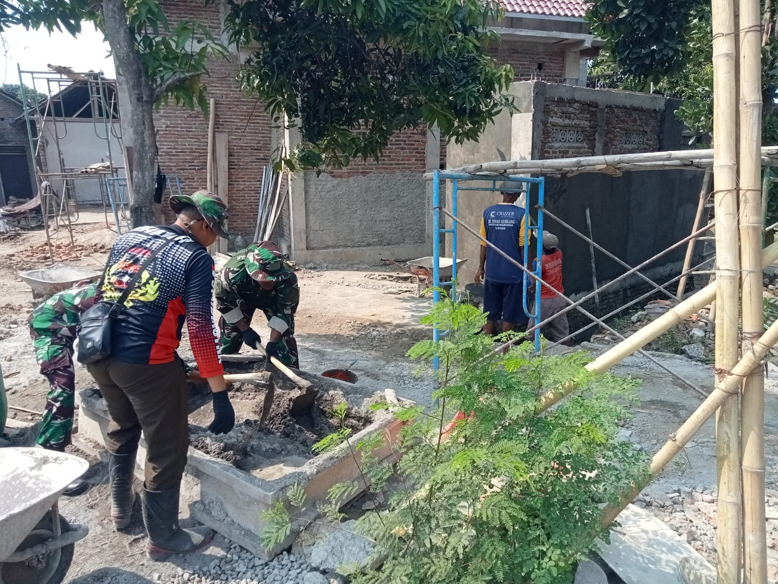 Pemugaran Masjid Al-Mubarok Didorong Melalui TMMD Kodim 0726/Sukoharjo