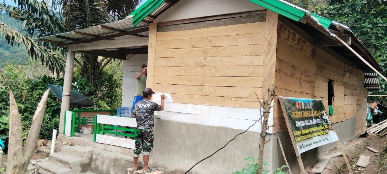Cat Baru di Rumah Demmang Jadi Bukti Nyata Intervensi TMMD di Patukku