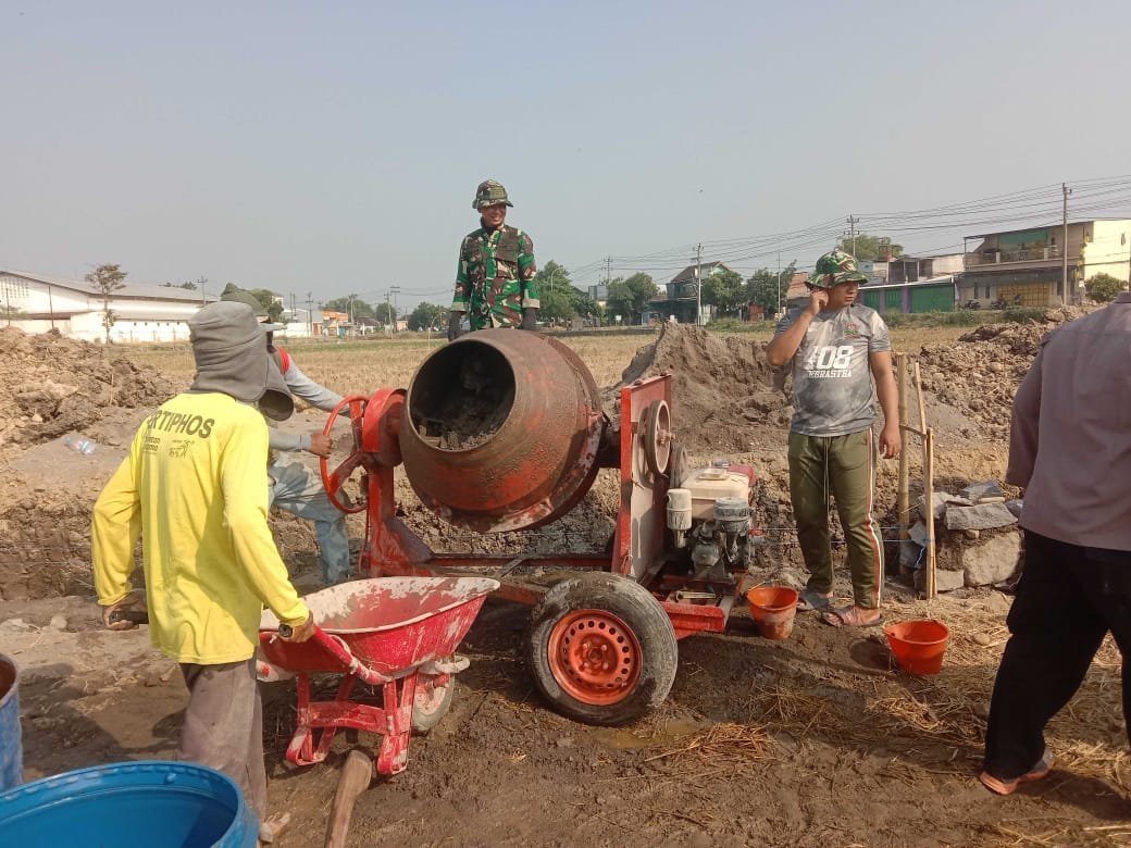 Molen Warga Berperan Sentral pada Pembangunan Talud Parangjoro