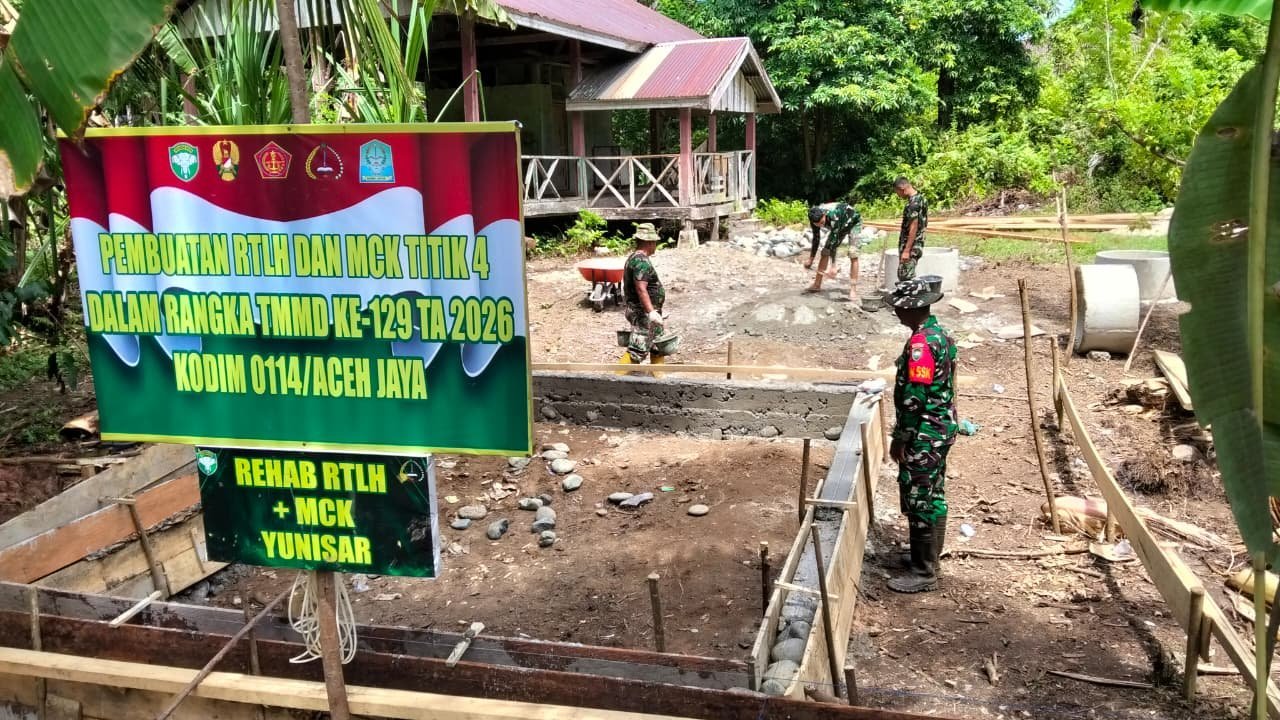 Pemeriksaan Detail pada Sejumlah Bagian Rumah di RTLH Titik 4