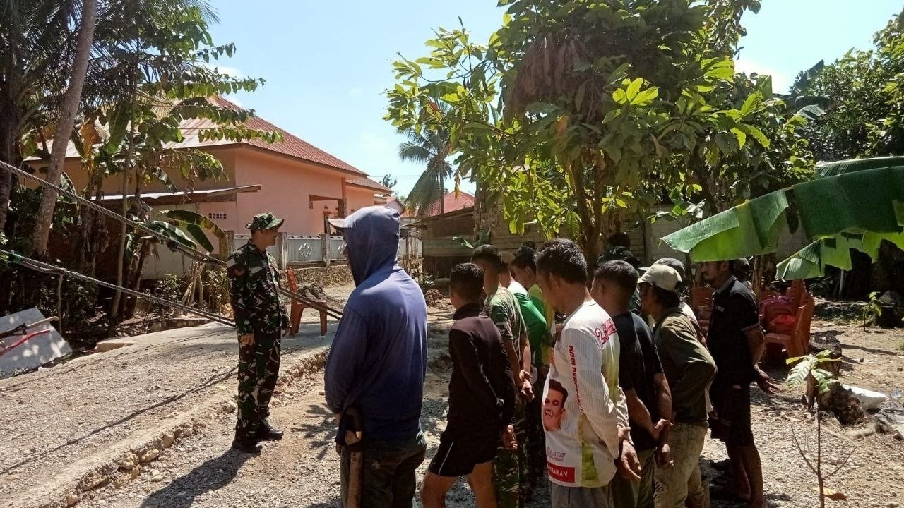 Bagaimana Apel Pagi Mempererat Hubungan TNI dan Warga di Sibulue