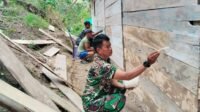 Gotong Royong Warnai Pengecatan Rumah Milik Demmang