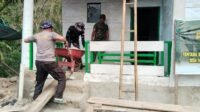 Pengecoran Teras Jadi Penutup Tahap Rehab Rumah Demmang