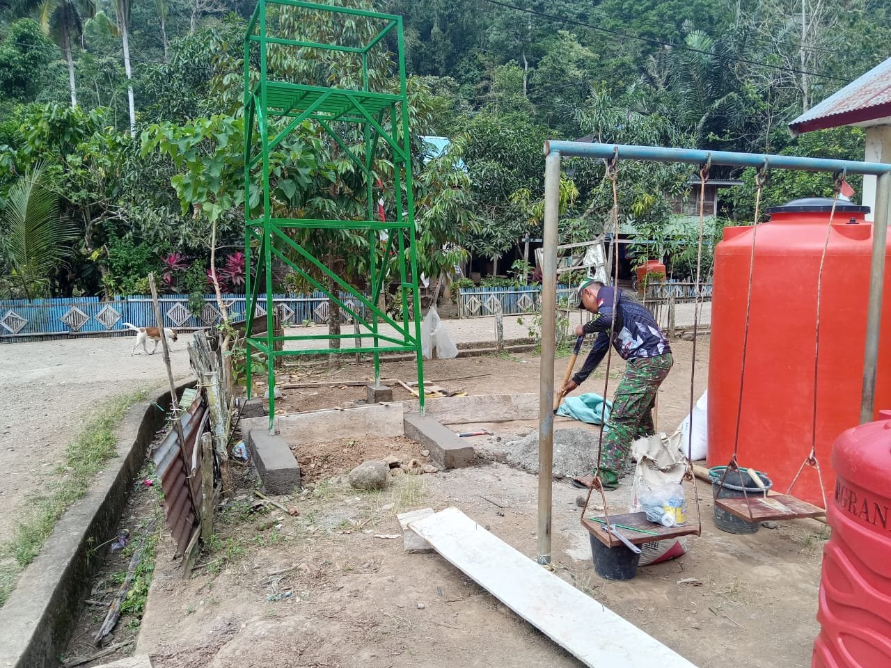 Desa Patukku Siapkan Pondasi Tower Air