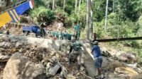 Pondasi Kokoh Jadi Prioritas Pembangunan Jembatan Gantung Pattuku Pondasi Kokoh Jadi Prioritas Pembangunan Jembatan Gantung Pattuku