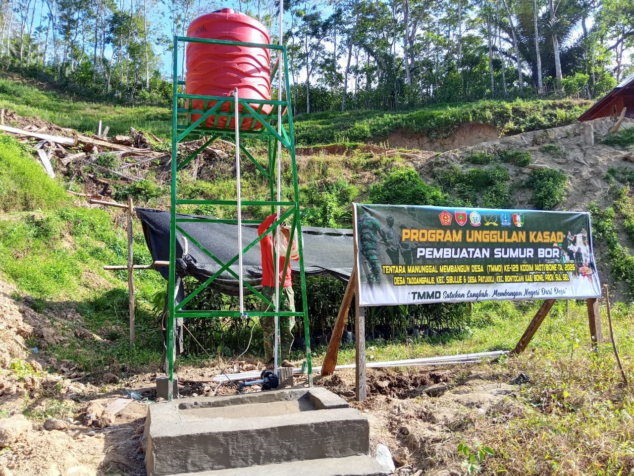 Pemasangan Listrik di Sumur Bor TMMD Ke-129 Digenjot di Pattuku