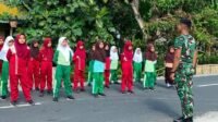 Dari Canggung ke Kompak: Siswa Sibulue Berlatih Gerak Jalan Jelang HUT Ke-81 Dari Canggung ke Kompak: Siswa Sibulue Berlatih Gerak Jalan Jelang HUT Ke-81