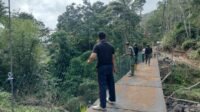 Pemasangan Ram Pengaman Selesai, Jembatan Gantung Pattuku Siap Sambungkan Dusun