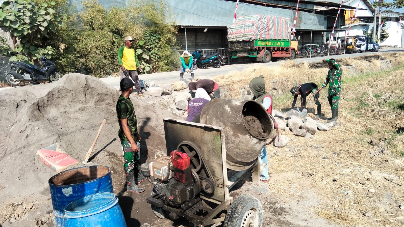 Talud Persawahan Parangjoro Dikebut untuk Jaga Stabilitas Lahan dan Air