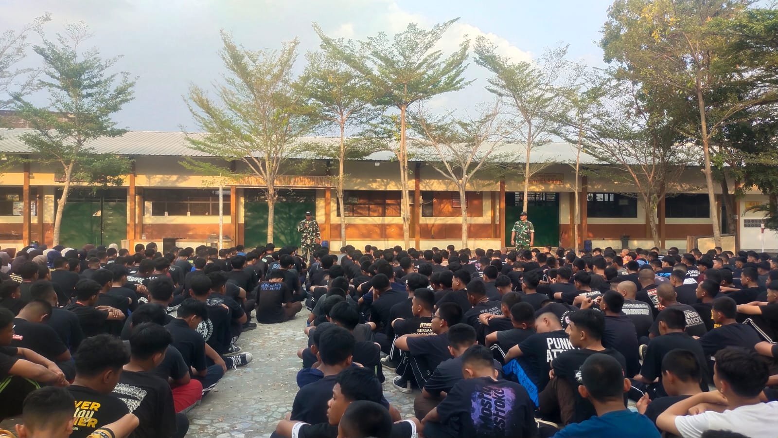 Lapangan Apel SMK di Sukoharjo Jadi Lokasi Pembinaan Karakter TMMD