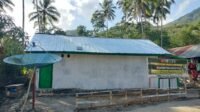 Warna Baru dan Struktur Rapi: Wujud Peningkatan Rumah Bapak Bella di Pattuku Warna Baru dan Struktur Rapi: Wujud Peningkatan Rumah Bapak Bella di Pattuku