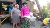 Hangatnya Sapa Warga Parangjoro pada Satgas TMMD, Sekotak Gorengan Jadi Simbol