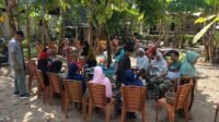 Koptu Agus Nawang Bangun Kedekatan Lewat Makan Bersama di Proyek Jembatan Tadang Palie Koptu Agus Nawang Bangun Kedekatan Lewat Makan Bersama di Proyek Jembatan Tadang Palie