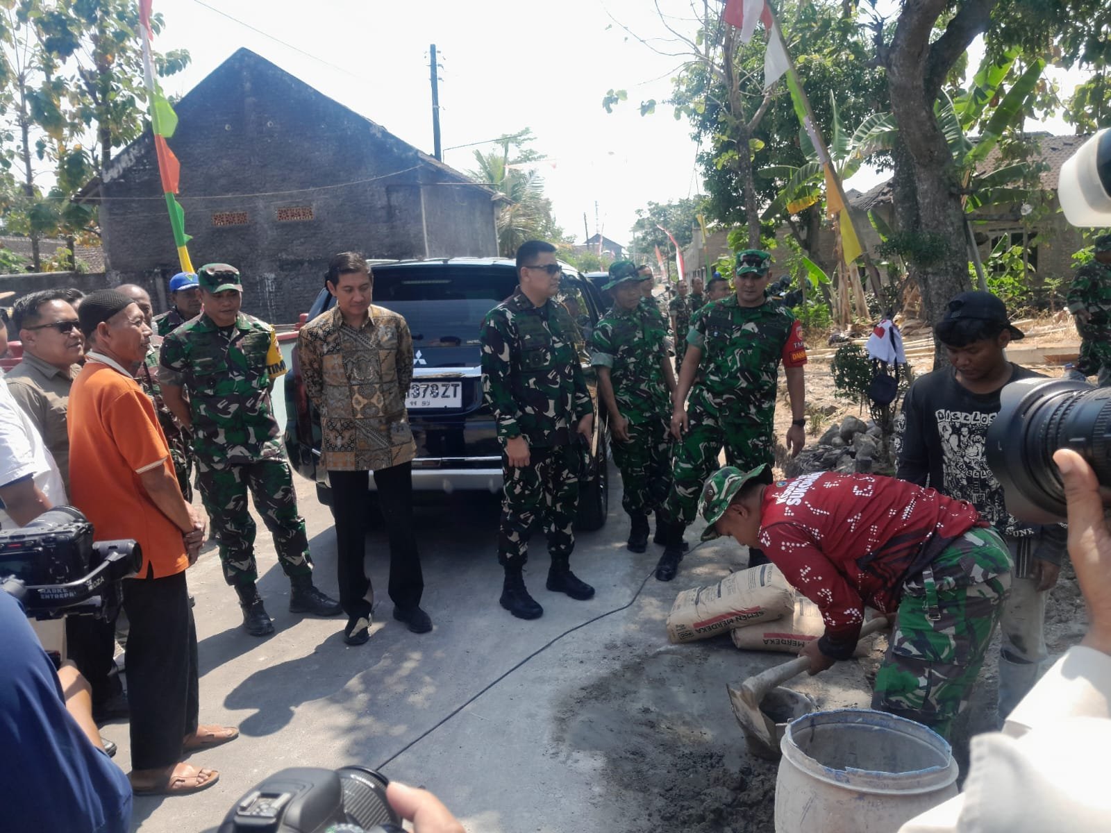 Poskamling TMMD di Dukuh Singkil Jadi Simbol Gotong Royong Warga