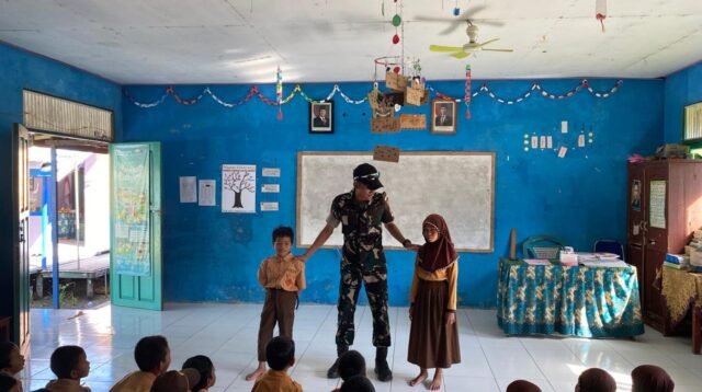 Ajak Anak Cegah Penyakit, Satgas TMMD Ajarkan Kebiasaan Sehat di SDN Tamban Bangun