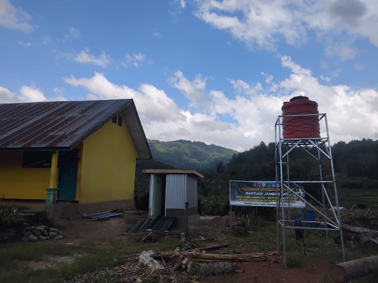 Selesai Dikerjakan, MCK Titik 1 di Dusun Langi Siap Dimanfaatkan Warga