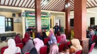 Edukasi Kesehatan untuk Ibu PKK di Parangjoro Dalam Rangka TMMD Ke-129 Edukasi Kesehatan untuk Ibu PKK di Parangjoro Dalam Rangka TMMD Ke-129