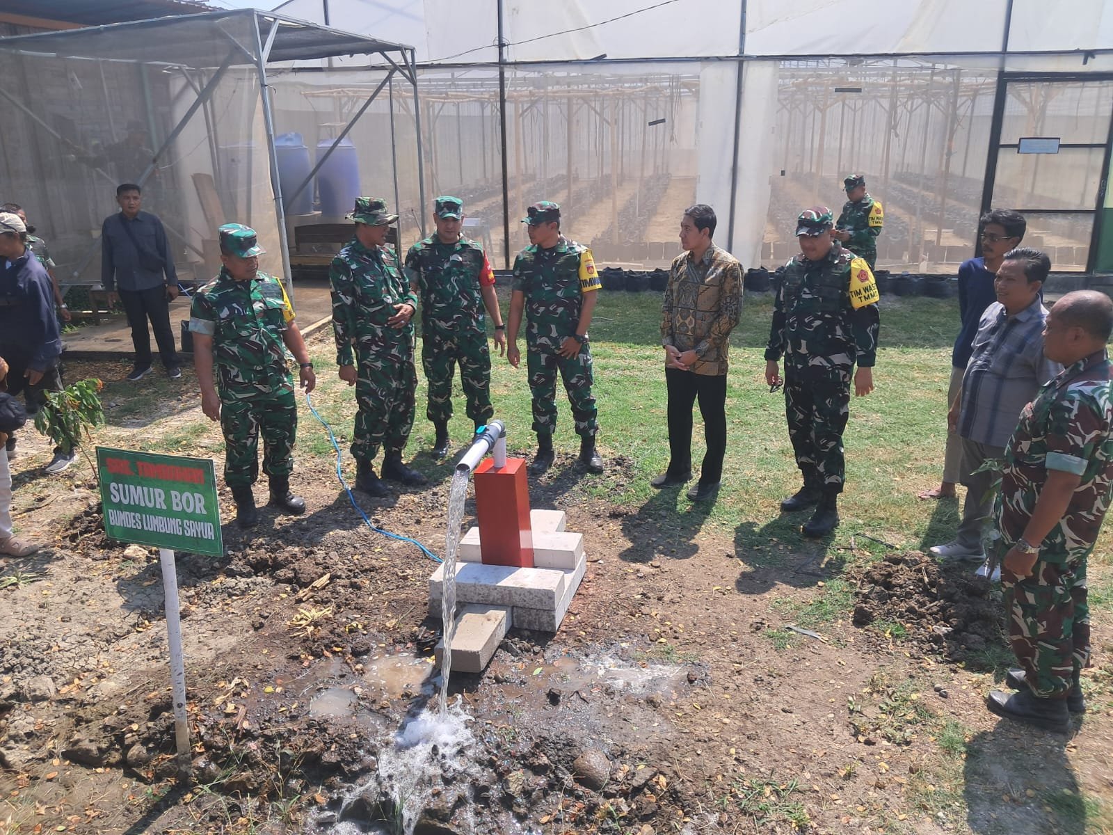 Sumur Bor dan Green House Jadi Sasaran Tambahan TMMD ke-129 di Parangjoro
