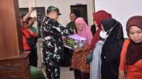 Sasaran Nonfisik TMMD ke-129: Sembako untuk Warga Parangjoro Sasaran Nonfisik TMMD ke-129: Sembako untuk Warga Parangjoro