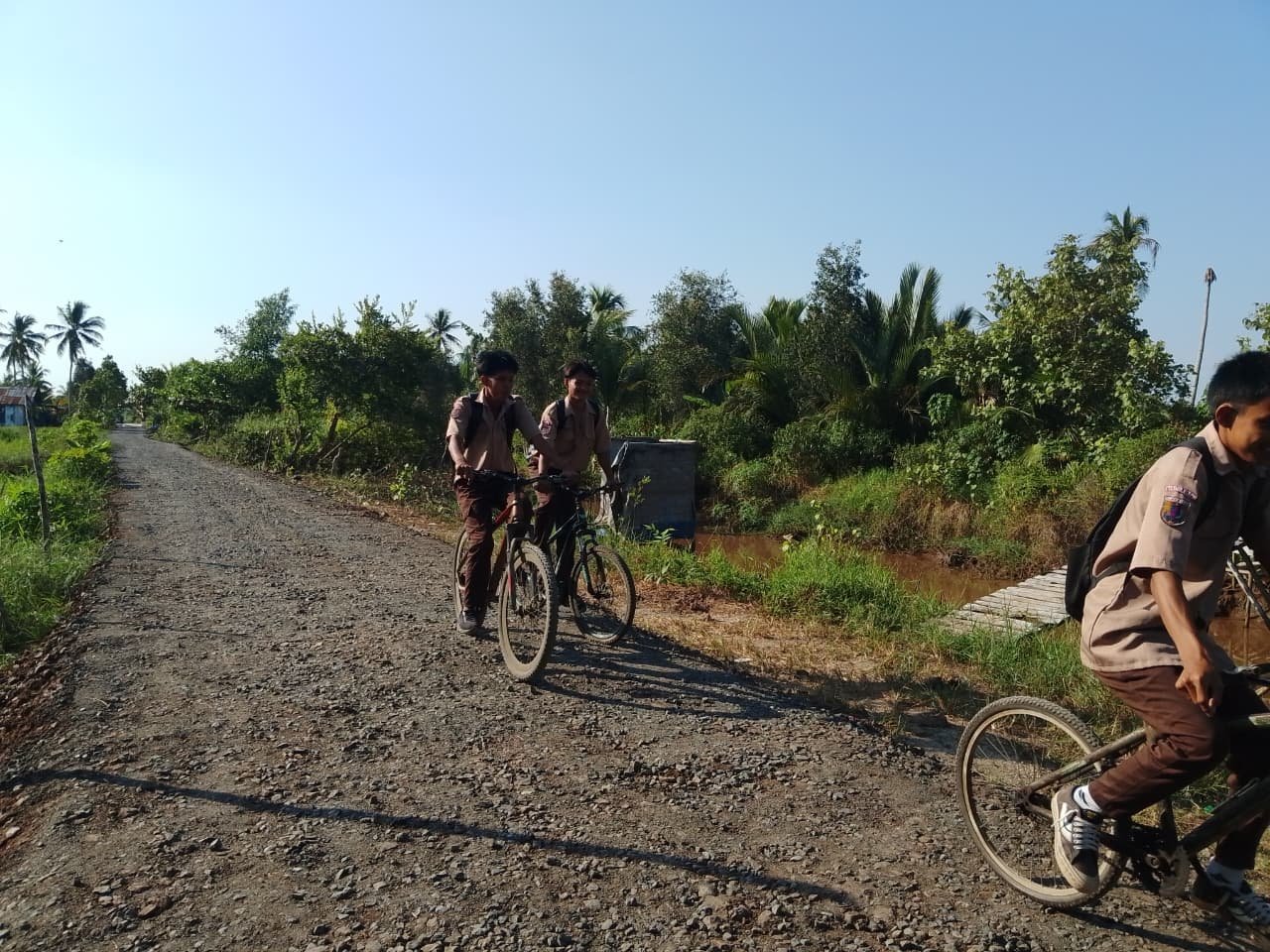 Perbaikan Jalan Buat Anak Tamban Bangun Tak Lagi Perlu Hindari Genangan