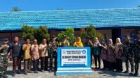 Baris-berbaris di Tamban: Sekolah Dasar sebagai Arena Latih Disiplin Anak