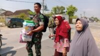 Bantuan Sembako TMMD Jadi Momen Dekatkan Prajurit dengan Warga Sukoharjo Bantuan Sembako TMMD Jadi Momen Dekatkan Prajurit dengan Warga Sukoharjo