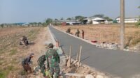 Parangjoro Gelar Pemeliharaan Talut 200 Meter Demi Keselamatan Anak Sekolah