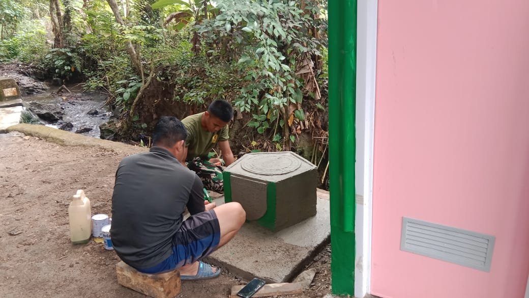 Penanda Prasasti Selesai Dipasang di Lokasi Jambanisasi Titik 3