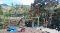 Selesai Finishing, Prasasti Warnai Jembatan Penghubung Dusun Pattuku dan Lemo Selesai Finishing, Prasasti Warnai Jembatan Penghubung Dusun Pattuku dan Lemo
