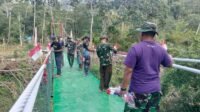 Peringatan Nasionalisme di Peresmian Jembatan Gantung TMMD ke-129 Kodim 1407/Bone Peringatan Nasionalisme di Peresmian Jembatan Gantung TMMD ke-129 Kodim 1407/Bone