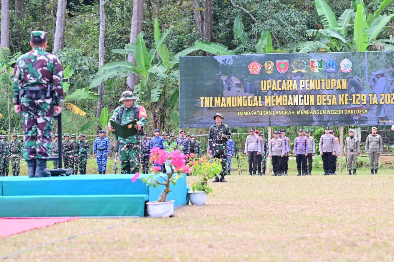 Penandatanganan Berita Acara Tandai Akhir TMMD ke-129 Kodim 1407/Bone