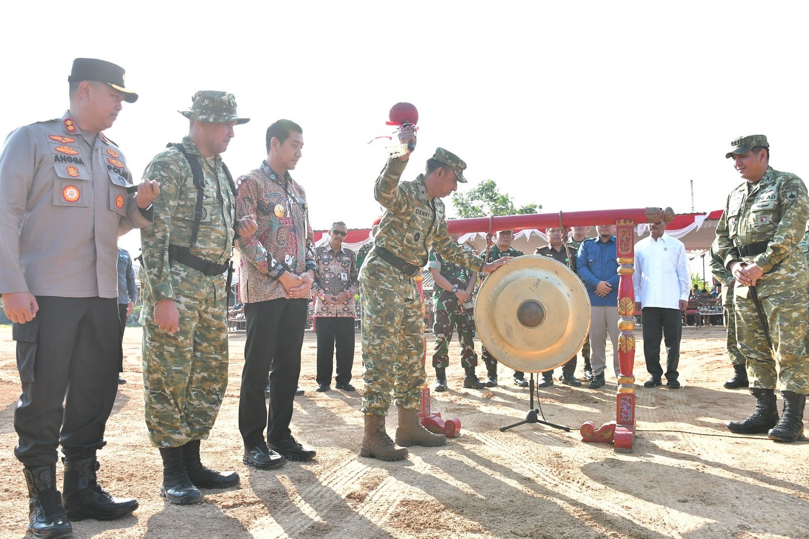 Kemanunggalan TNI-Rakyat Terbukti di Penutupan TMMD Reguler Ke-129 Sukoharjo