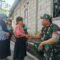 Dialog Singkat Kopka Arifin dengan Siswa SDN Parangjoro 2 Saat Penutupan TMMD