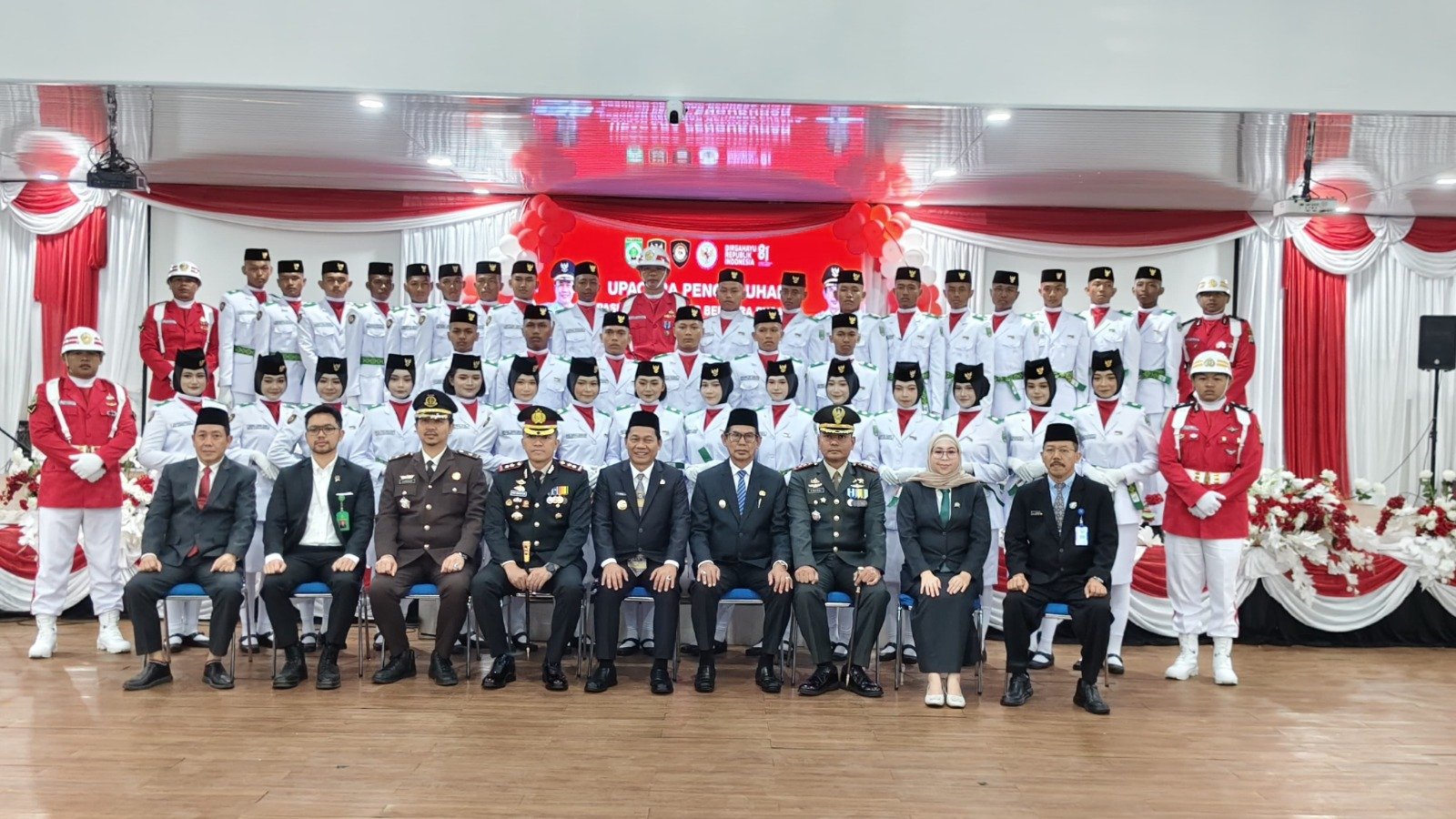 Dandim 1001/HSU-BLG Hadiri Pengukuhan Paskibraka Kabupaten Balangan, Kukuhkan Jiwa Patriotisme Generasi muda Tahun 2026