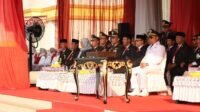 Tapin Tutup Peringatan HUT Ke-81 RI dengan Penurunan Bendera, Dandim Ingatkan Gotong Royong Tapin Tutup Peringatan HUT Ke-81 RI dengan Penurunan Bendera, Dandim Ingatkan Gotong Royong