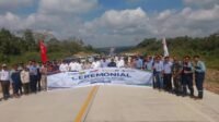 Gubernur Rudi Mas’ud Hadiri Peresmian Jalan Baru di Bengalon Gubernur Rudi Mas’ud Hadiri Peresmian Jalan Baru di Bengalon