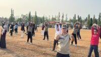 Senam Massal Sampai CKG: Upaya Bersama TNI-Polri dan Masyarakat Hatungun Untuk Deteksi Dini