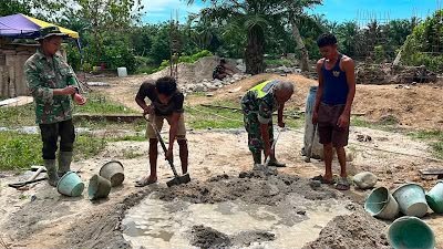 Konstruksi Jembatan Cibubukan-Serasah Lanjut ke Pengecoran Blok Angkur, Gotong Royong TNI dan Warga Terus Berlanjut