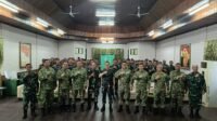 Tim Sesko TNI Edukasi Warga Kutai Timur soal Pencegahan Karhutla Tim Sesko TNI Edukasi Warga Kutai Timur soal Pencegahan Karhutla