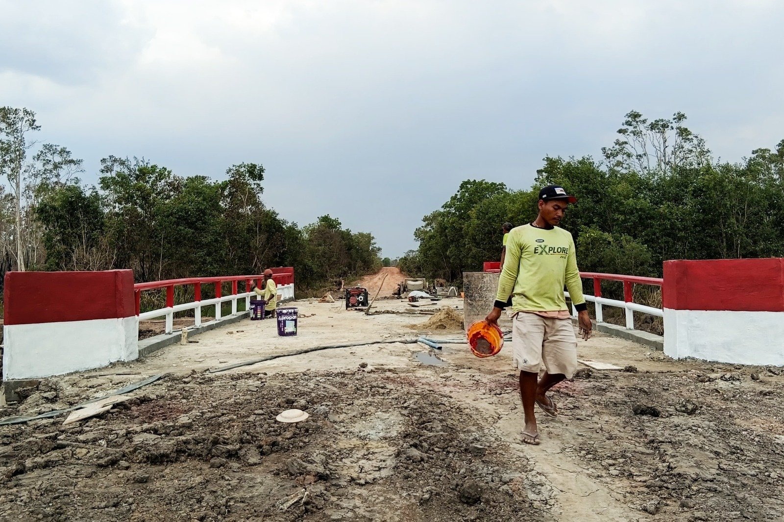 Progres 95%: Jembatan Aramco Di Kampung Harapan Makmur Selangkah Lagi Dibuka
