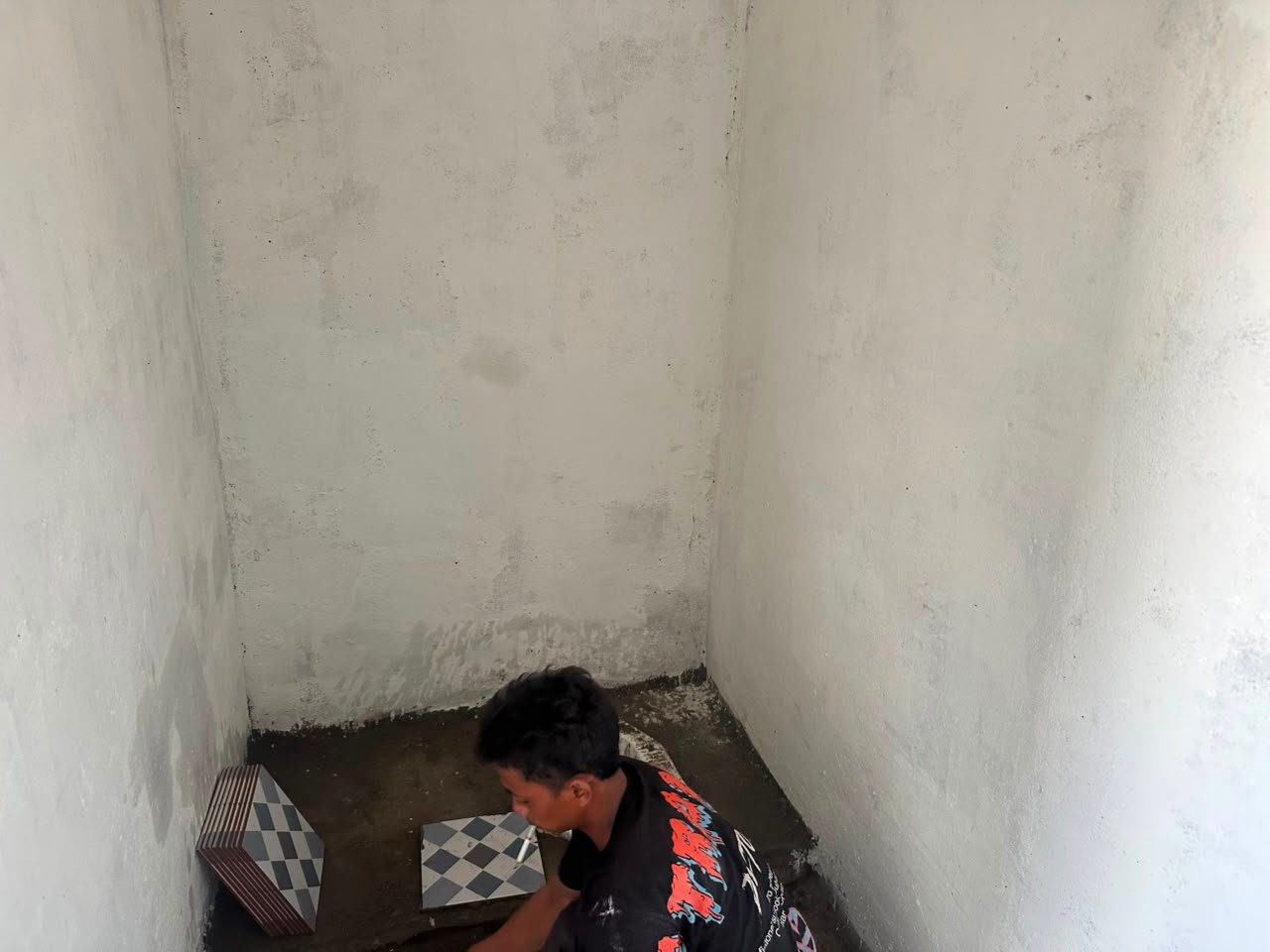 Satgas TMMD 129 Bangka Percepat Pembangunan Kamar Mandi di Rumah Ibu Rodiah