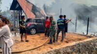 Korsleting Diduga Picu Kebakaran di Tatakan, Dua Rumah dan Kendaraan Hangus Korsleting Diduga Picu Kebakaran di Tatakan, Dua Rumah dan Kendaraan Hangus