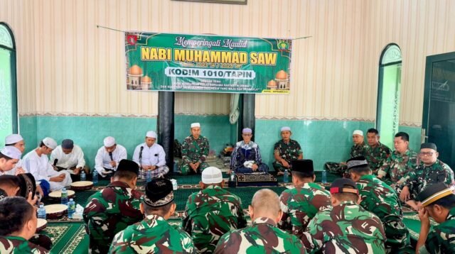 TNI-Rakyat Satu Tekad di Maulid Nabi Makodim Tapin: Kekuatan Bukan Hanya Fisik