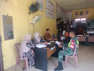 Sinergi Babinsa dan Bhabinkamtibmas Sosialisasikan Pencegahan Karhutla di Nagan Raya