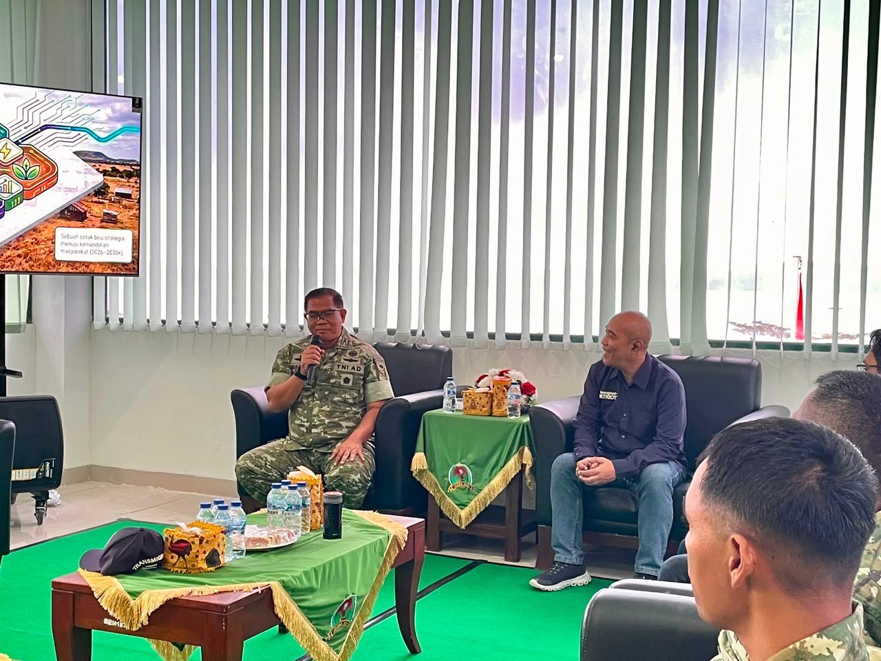 Dialog Strategis: Korem 182/JO dan Unpad Bicarakan Pembangunan Berbasis Ekosistem di Fakfak