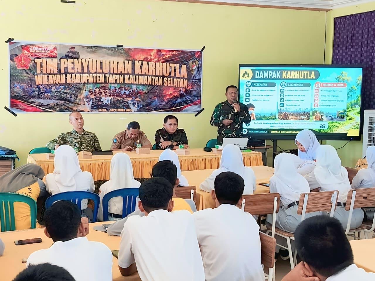 SMKN 1 Tapin Selatan Jadi Lokasi Sosialisasi Pencegahan Karhutla oleh TNI