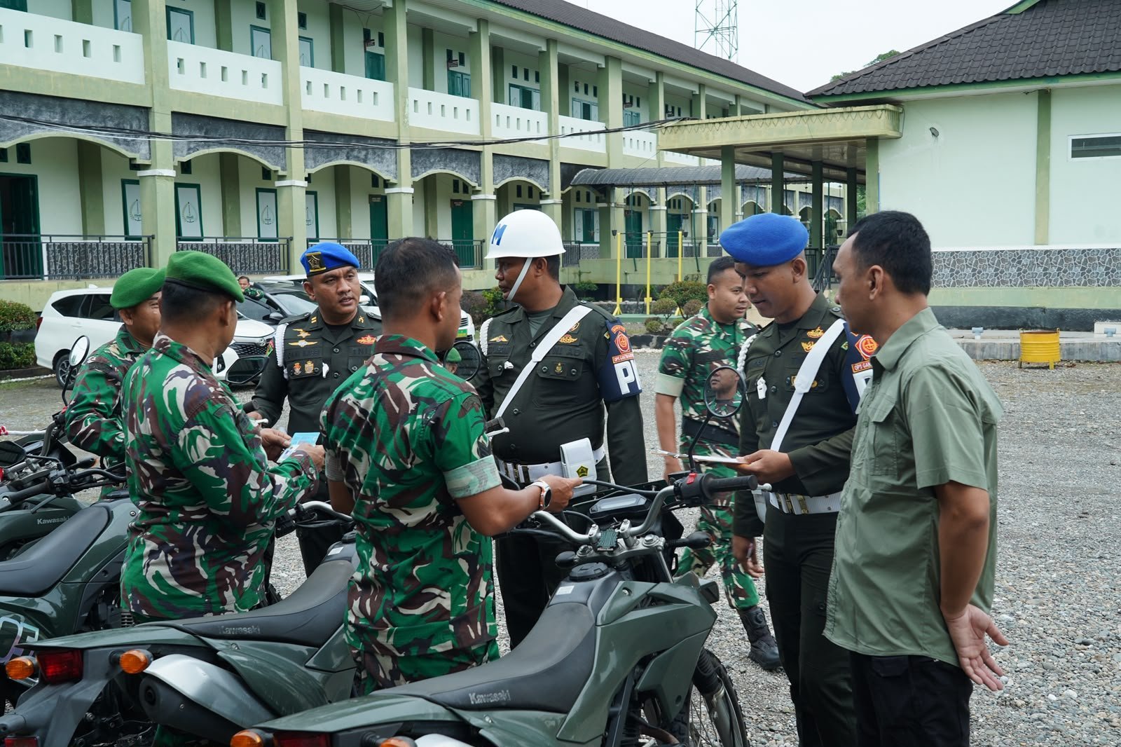 Anggota Korem 012/Teuku Umar Jalani Pemeriksaan Kendaraan, Denpom IM/2 Turun Langsung