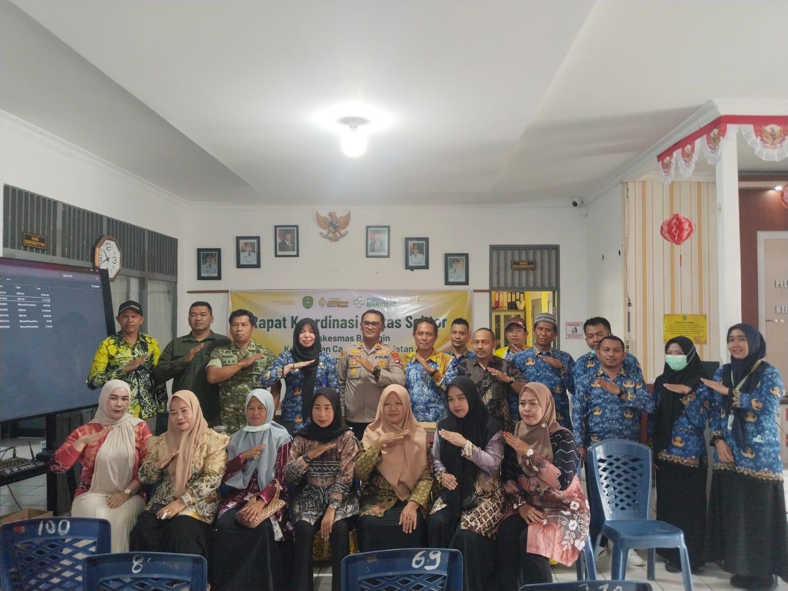 Babinsa Hadiri Monev Puskesmas dan FKP di Kantor Kecamatan Candi Laras Selatan